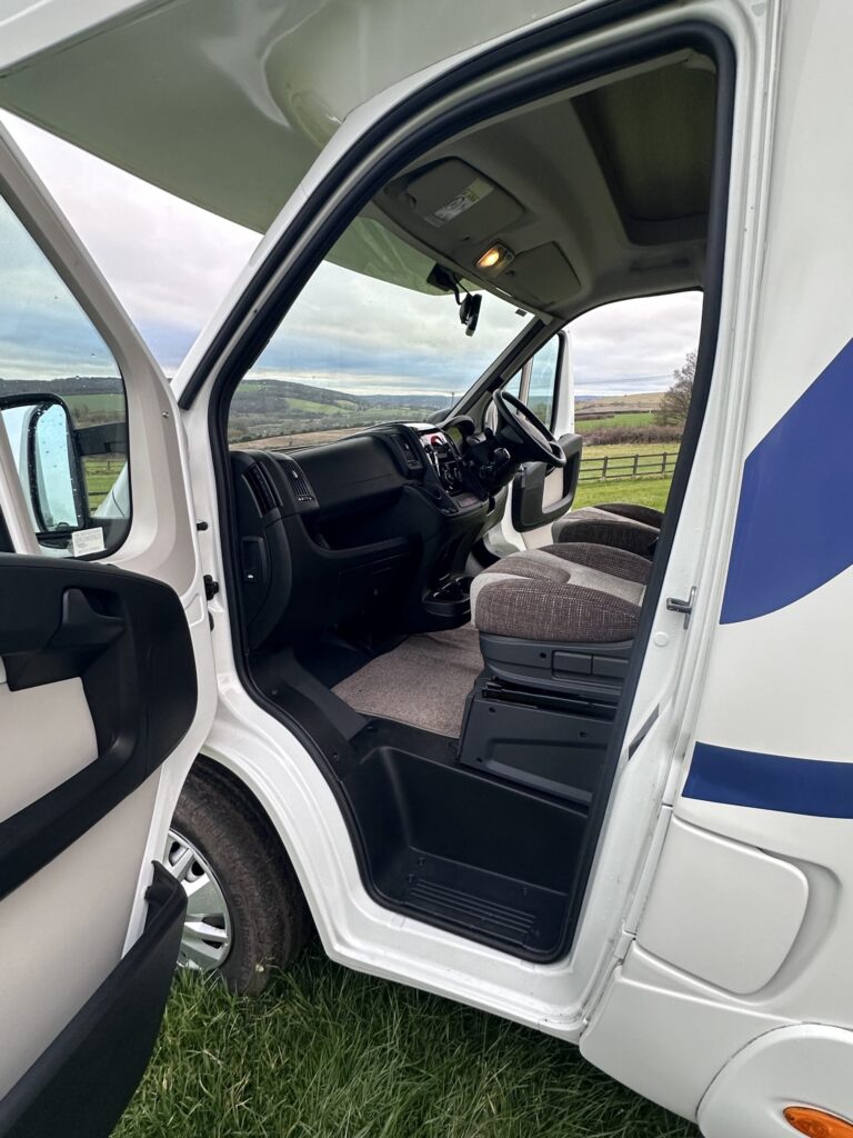 SWIFT ESCAPE 686 (2016)