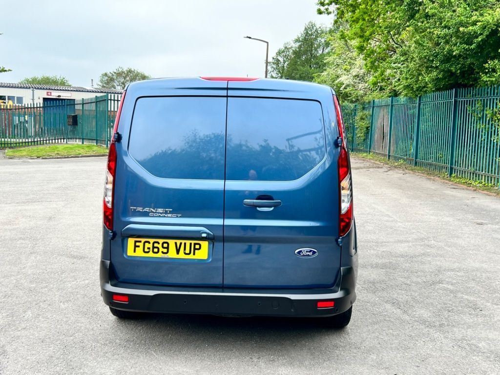FORD TRANSIT CONNECT 1.5 ECOBLUE LIMITED (2019/69)