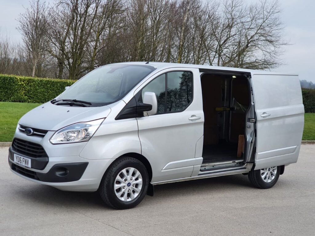FORD TRANSIT CUSTOM PANEL VAN (2016/16)